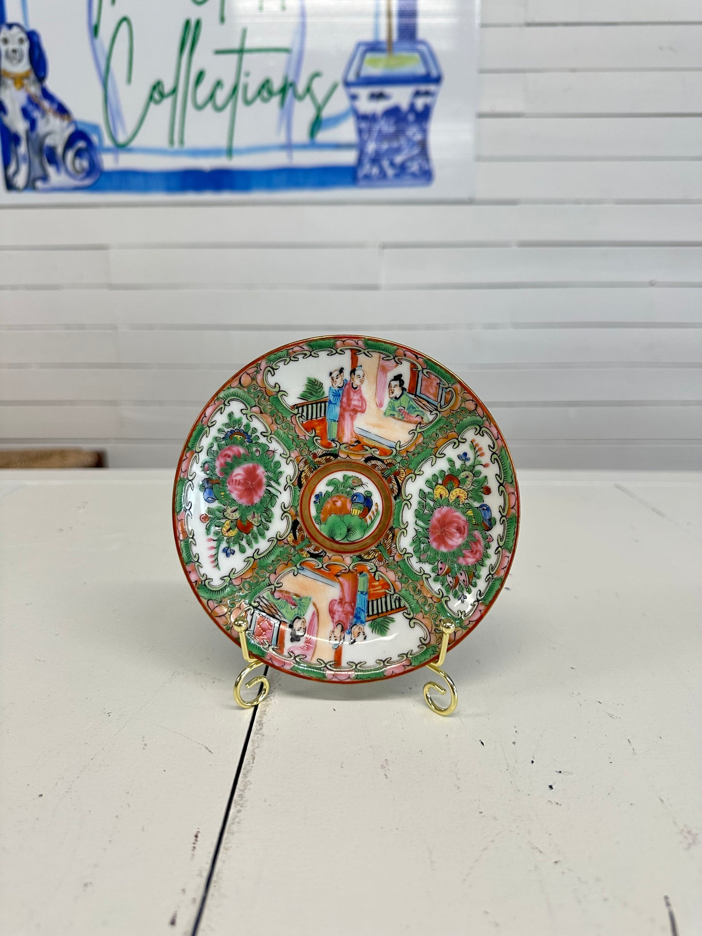 Antique Rose Medallion Plate 5.5”