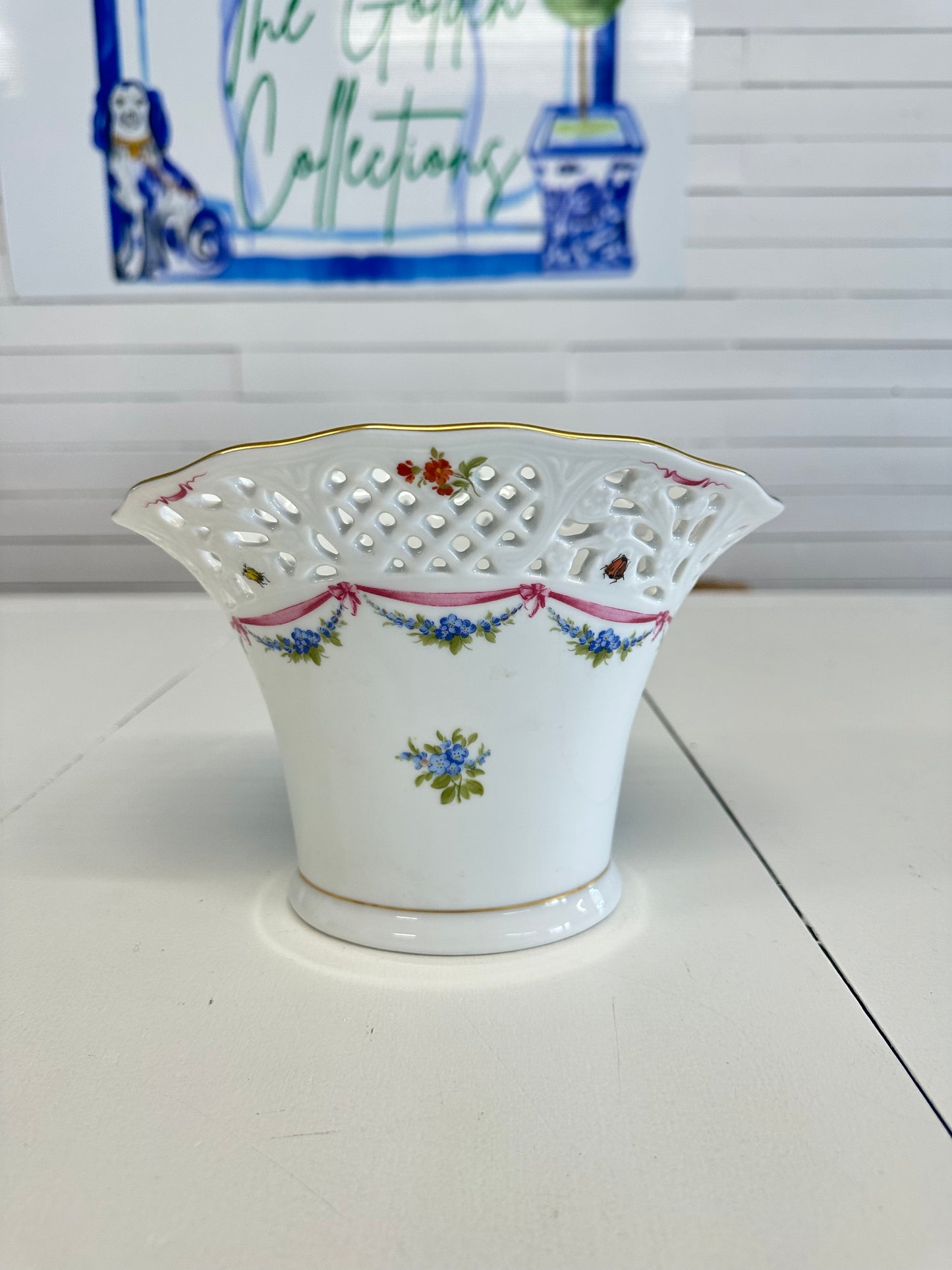 Oscar de la Renta Vase