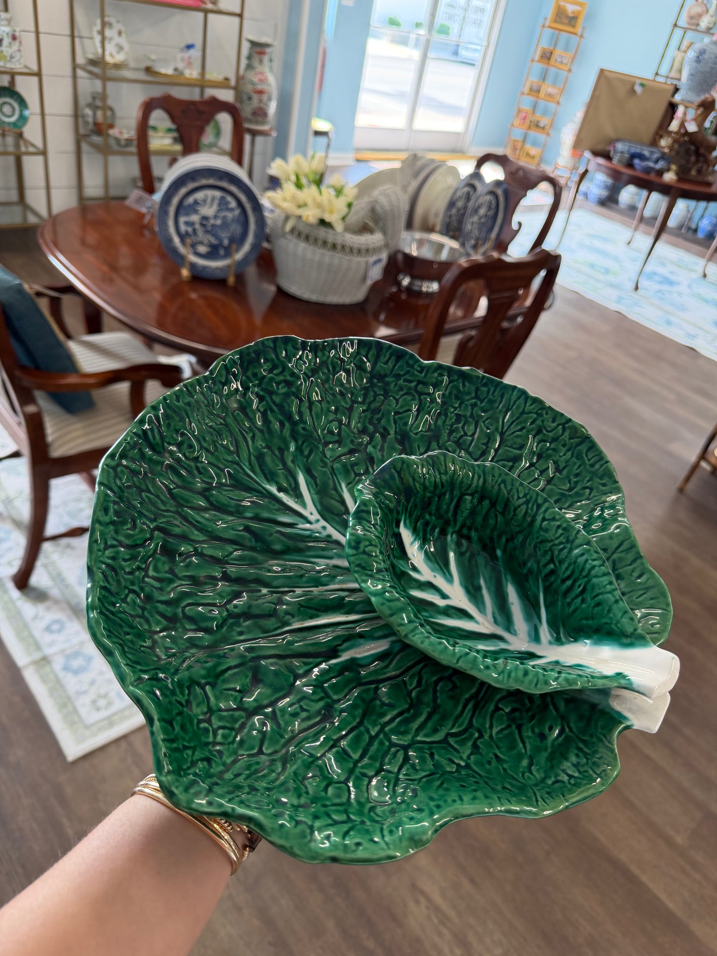 Cabbage serving Dish