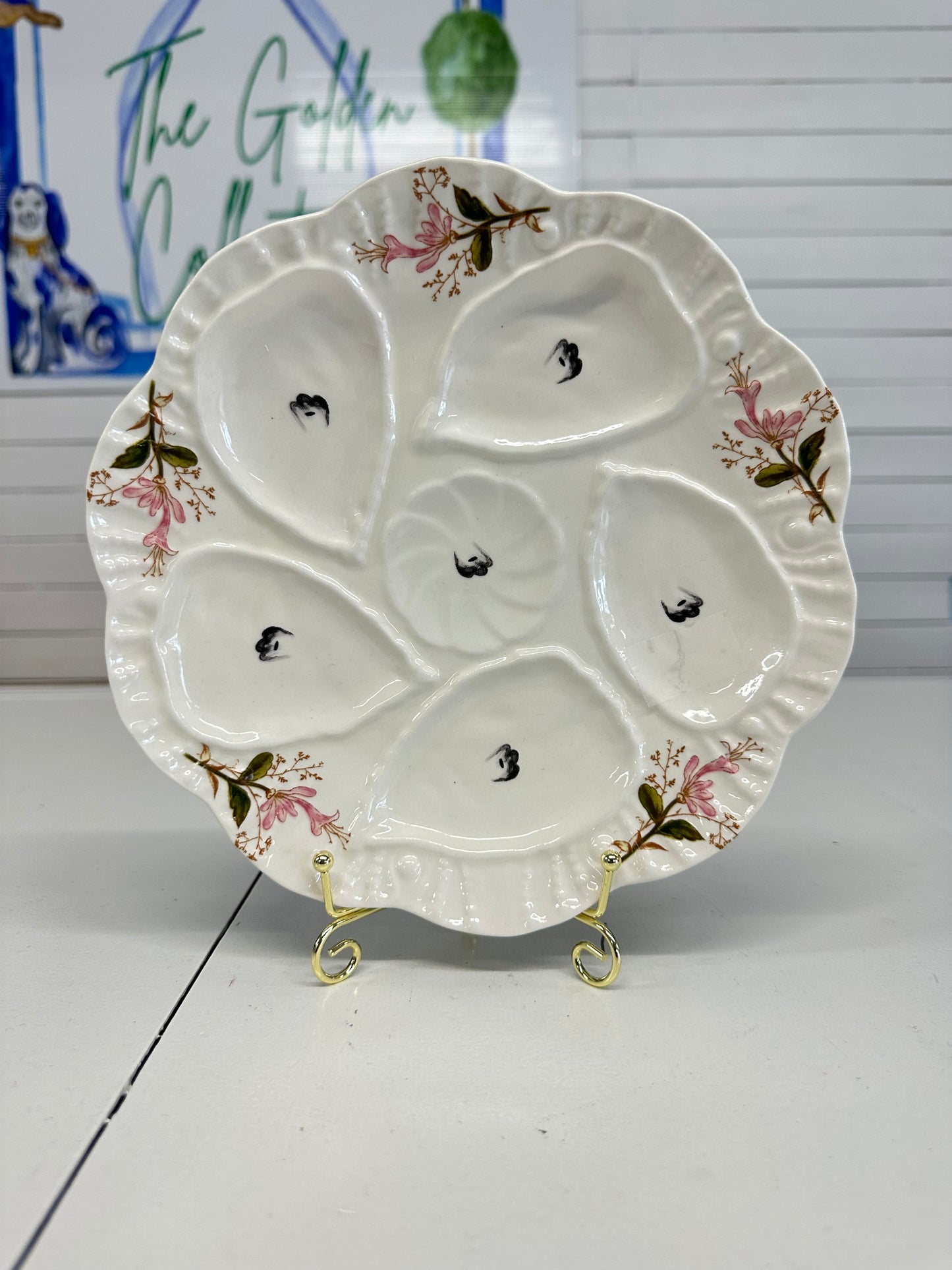 Oyster Plate Reproduction ￼