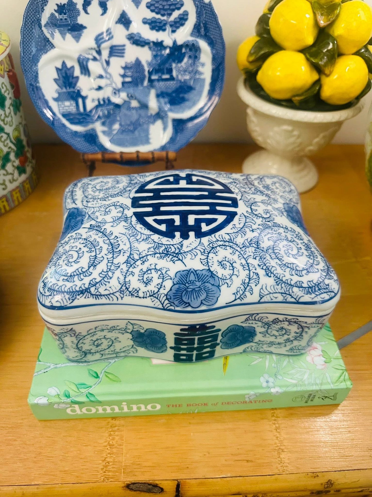 Chinoiserie Blue & White Lidded Box🤍💙
