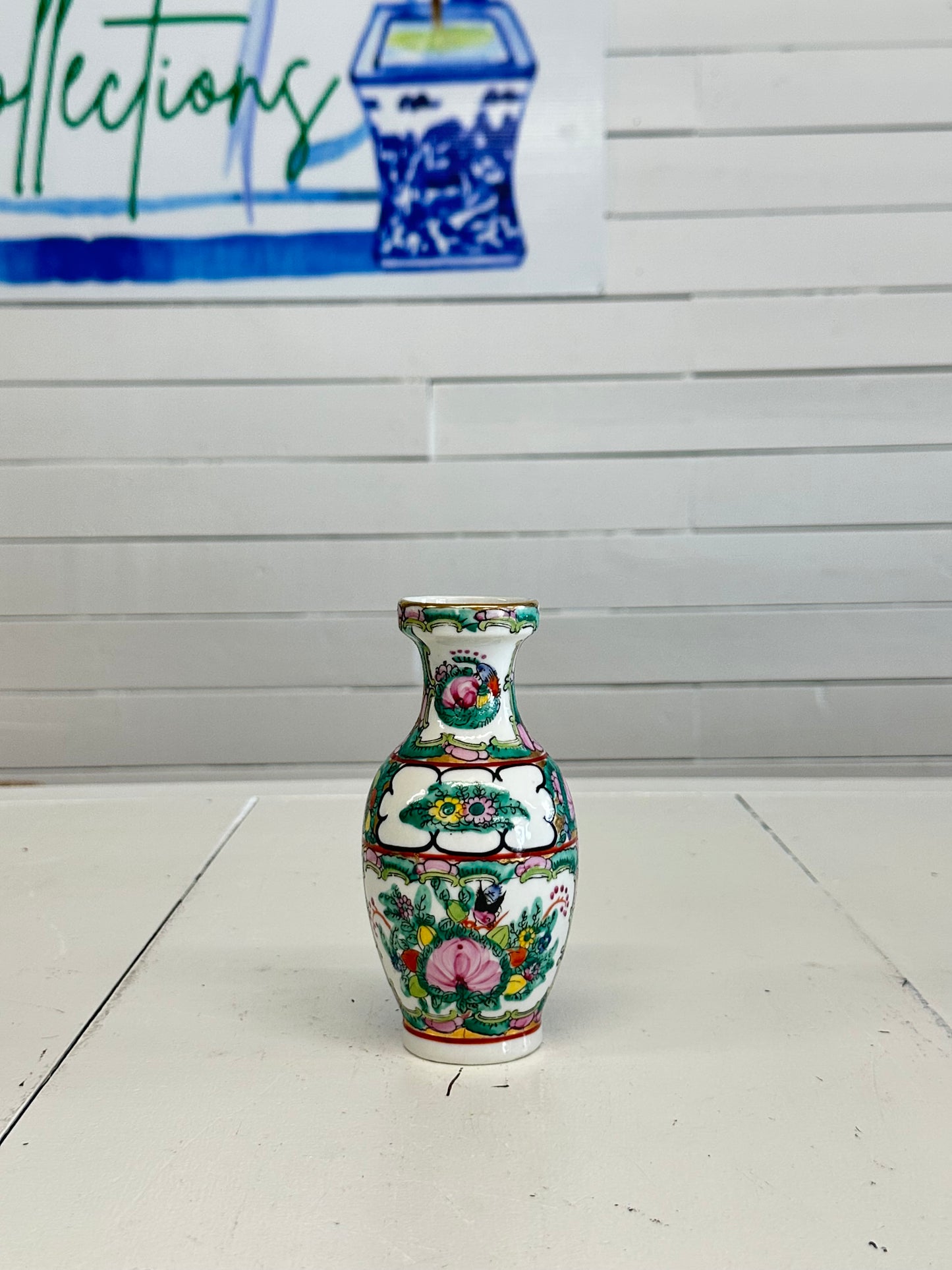 Rose canton vase 6”