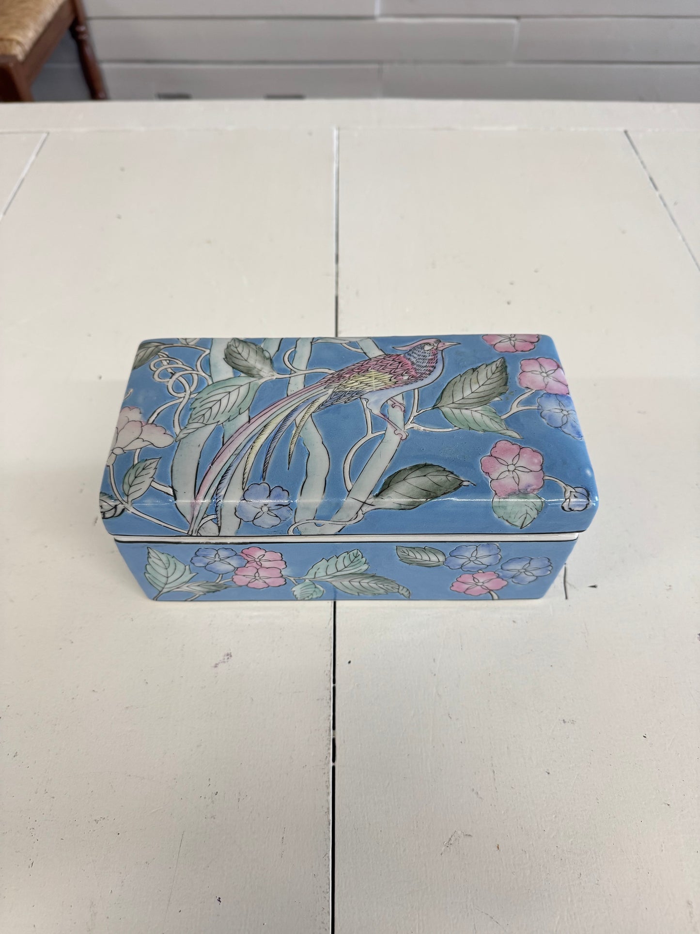Dresser Box