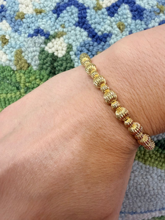 4&6 MM Gold Ball bracelet
