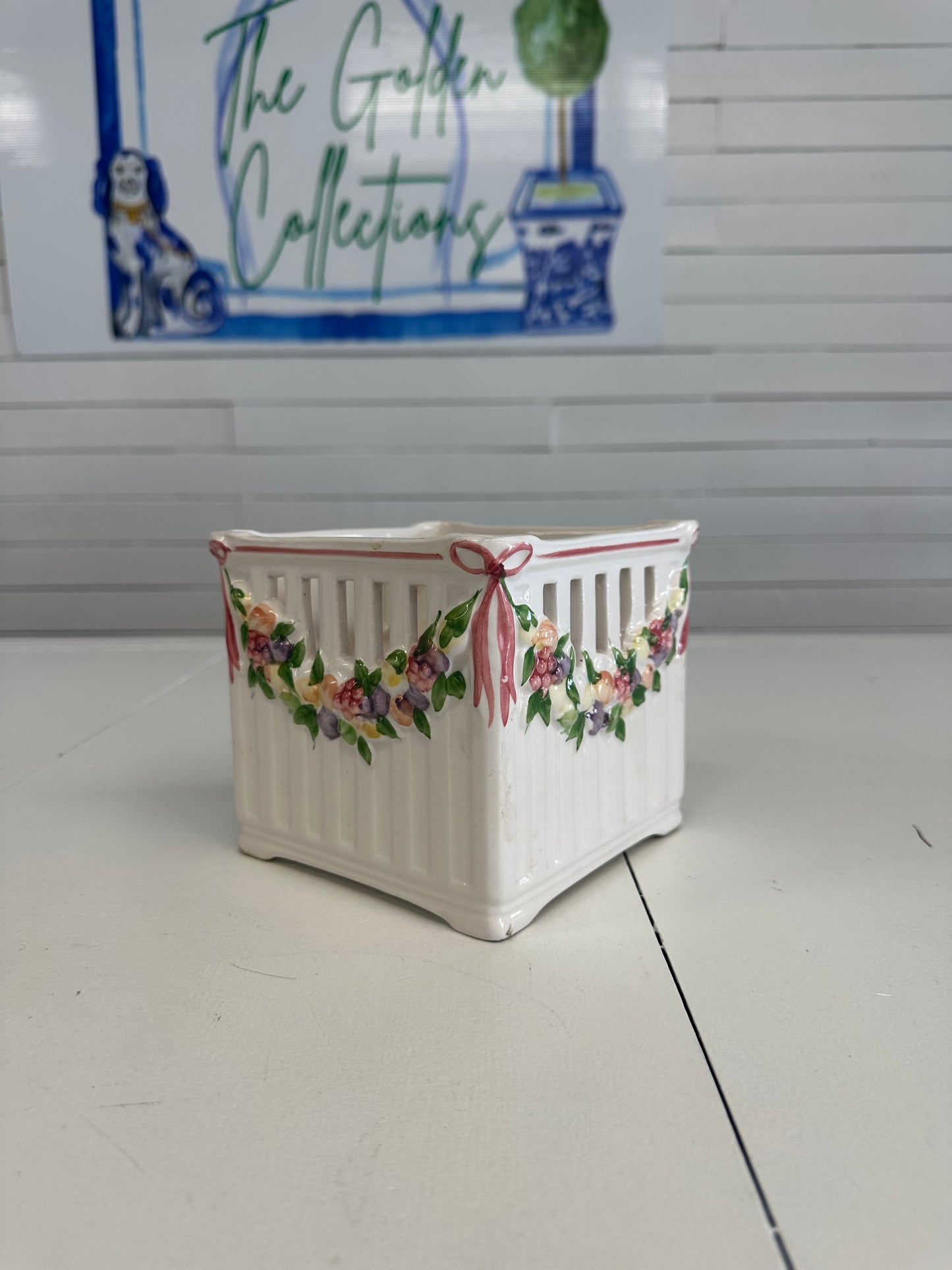 Bow Planter