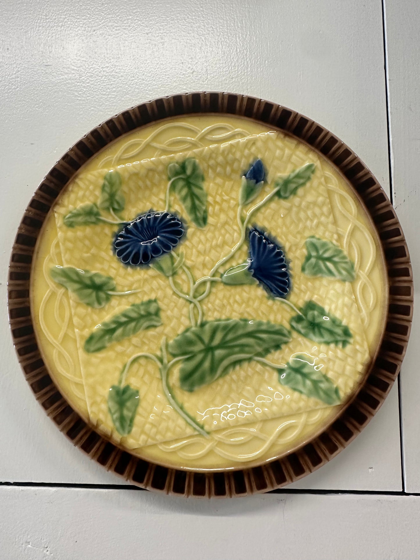 Bordallo Morning Glory Plate
