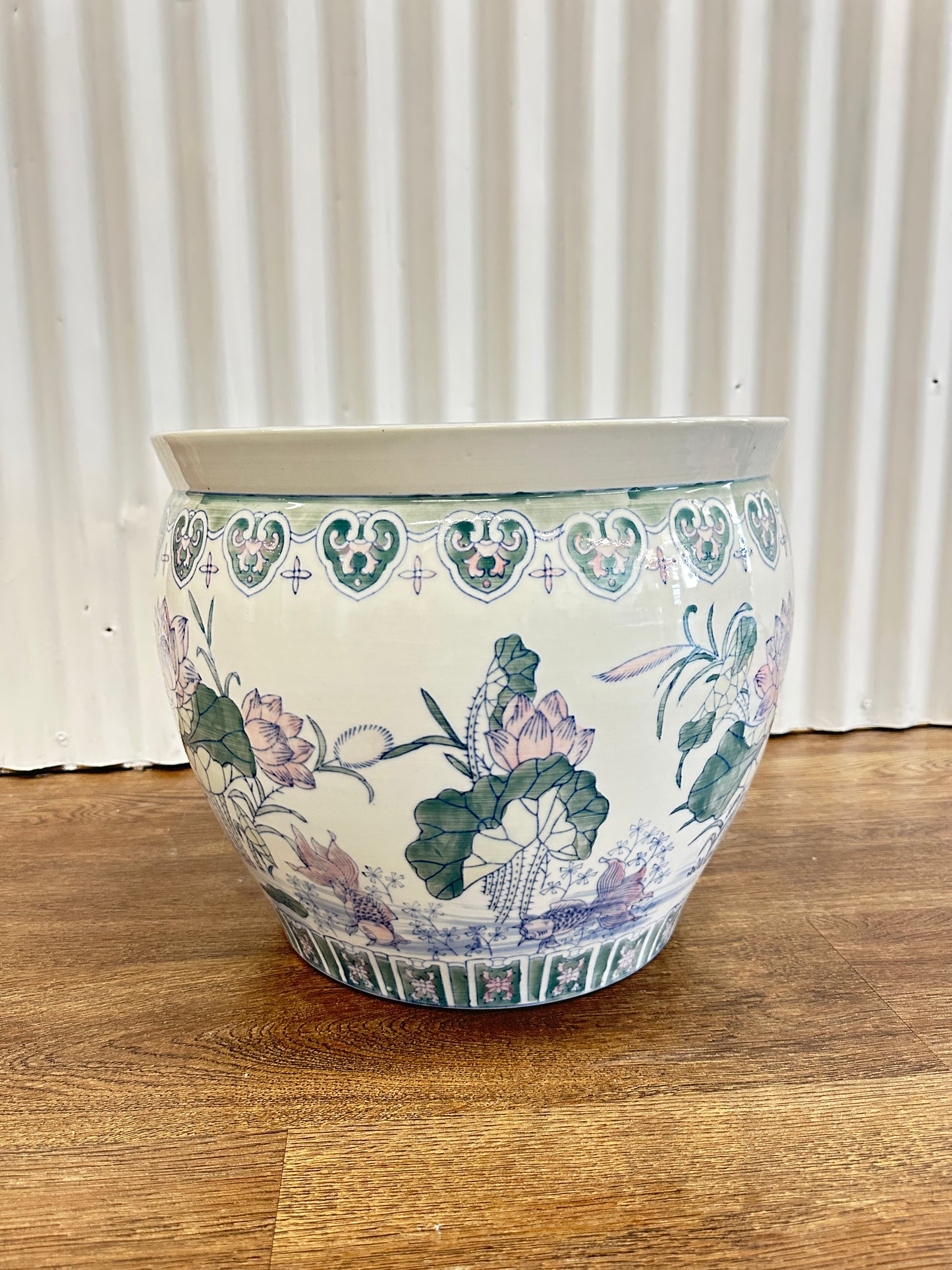 Chinoiserie Fishbowl Planter (chip)