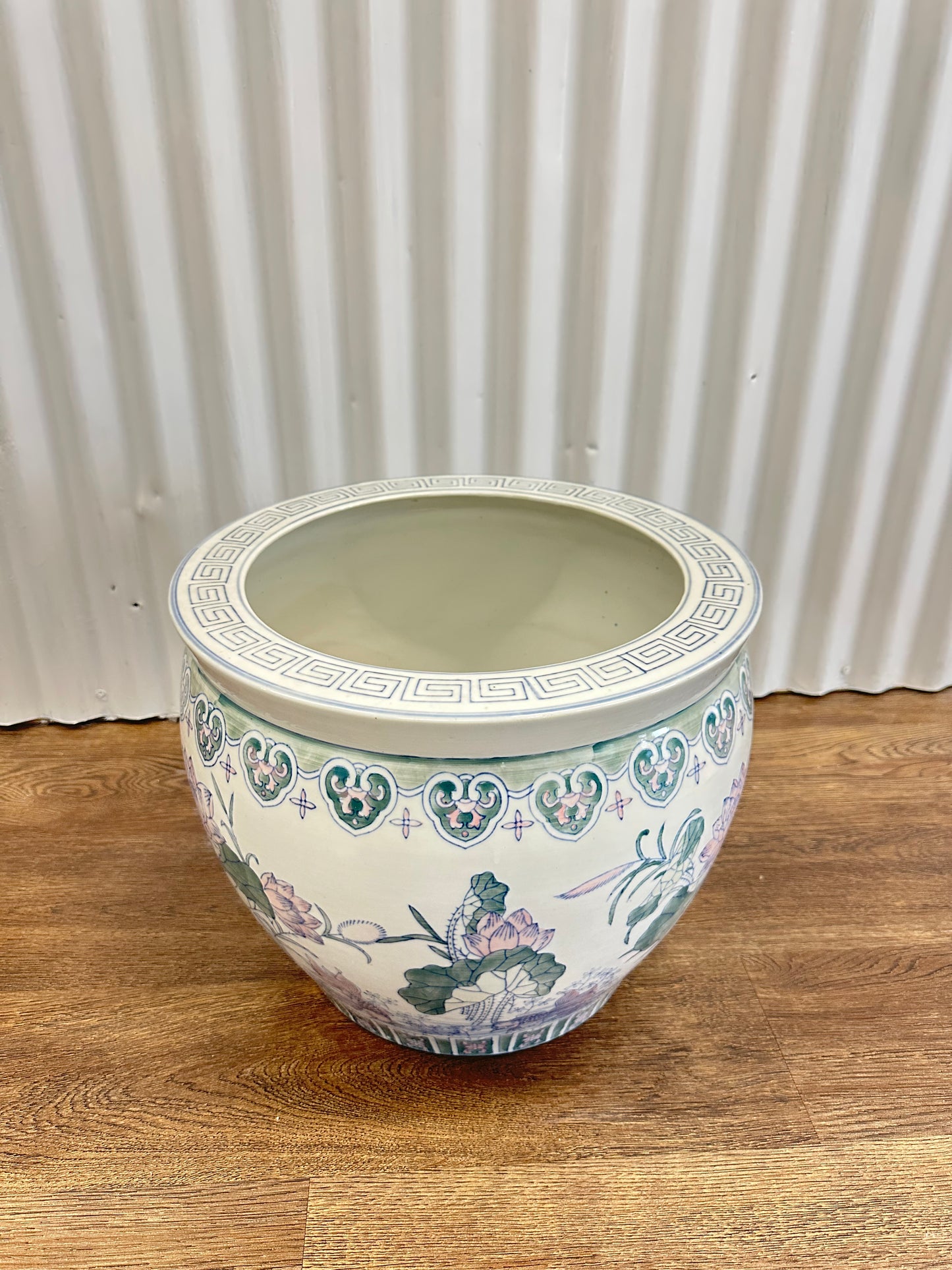 Chinoiserie Fishbowl Planter (chip)