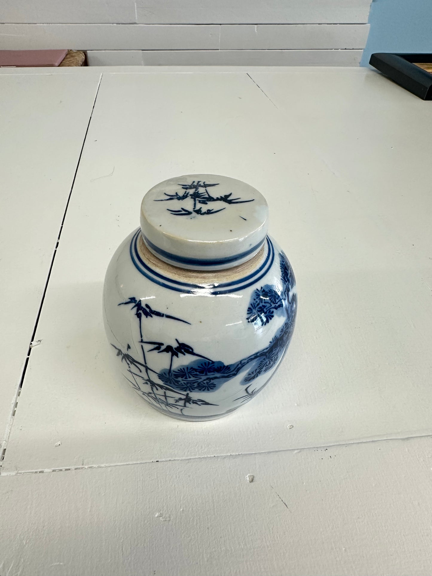 B&W Ginger Jar