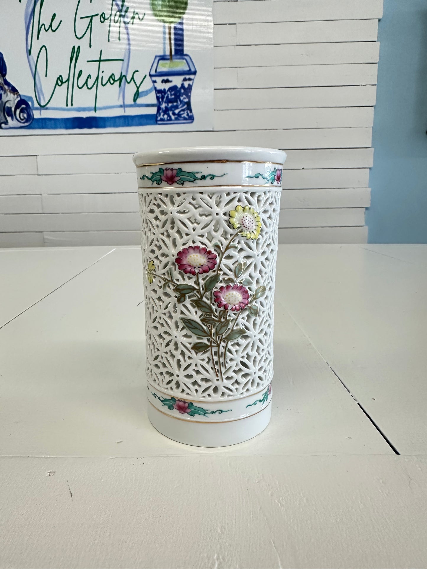 Reticulated Floral Vase
