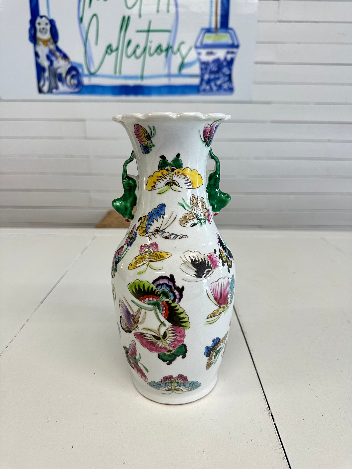 Chinese Butterfly Foo Dog Vase