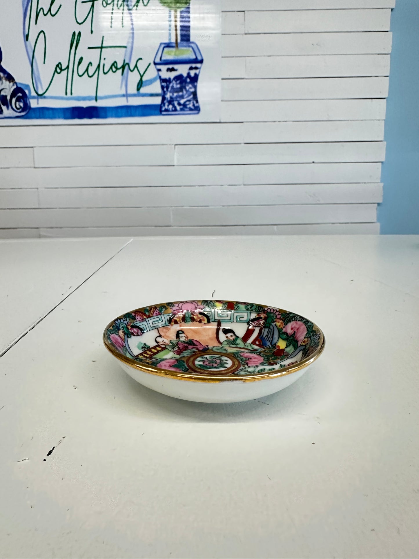 Rose Medallion Trinket Dish