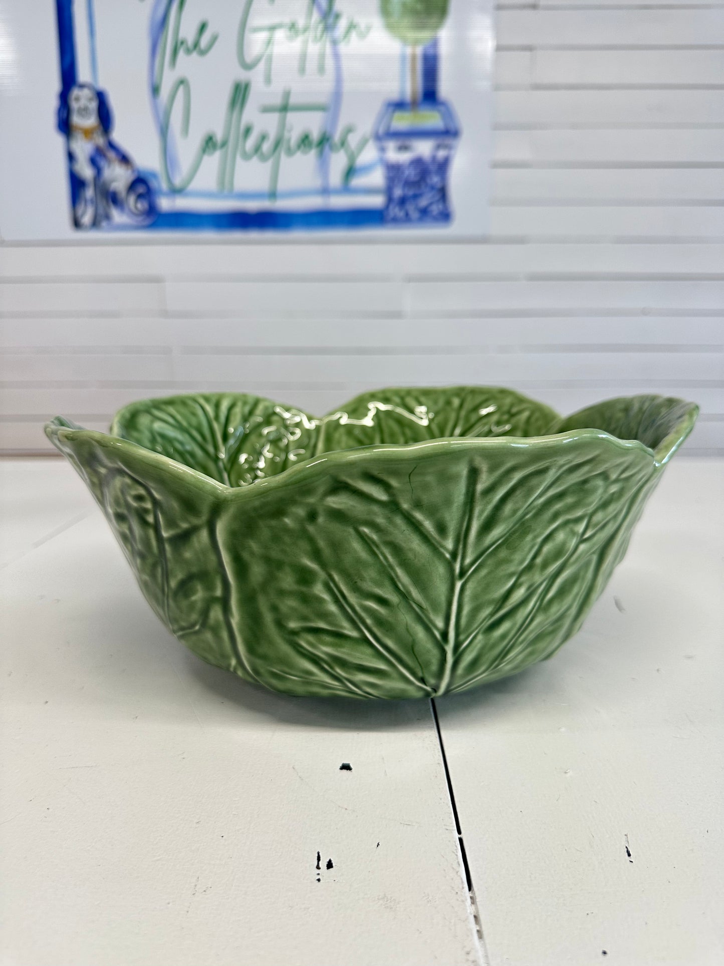 Bordallo Cabbage 11.5” Serving Bowl