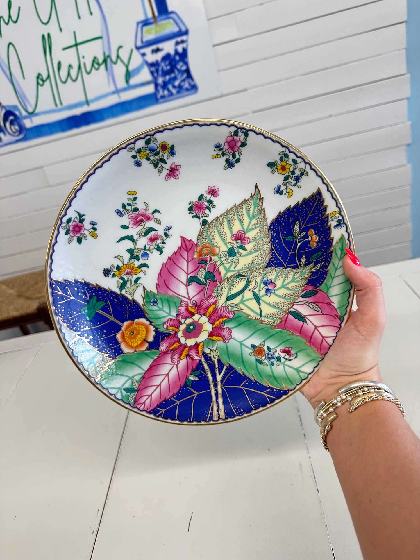 United Wilson Tobacco Leaf Plate
