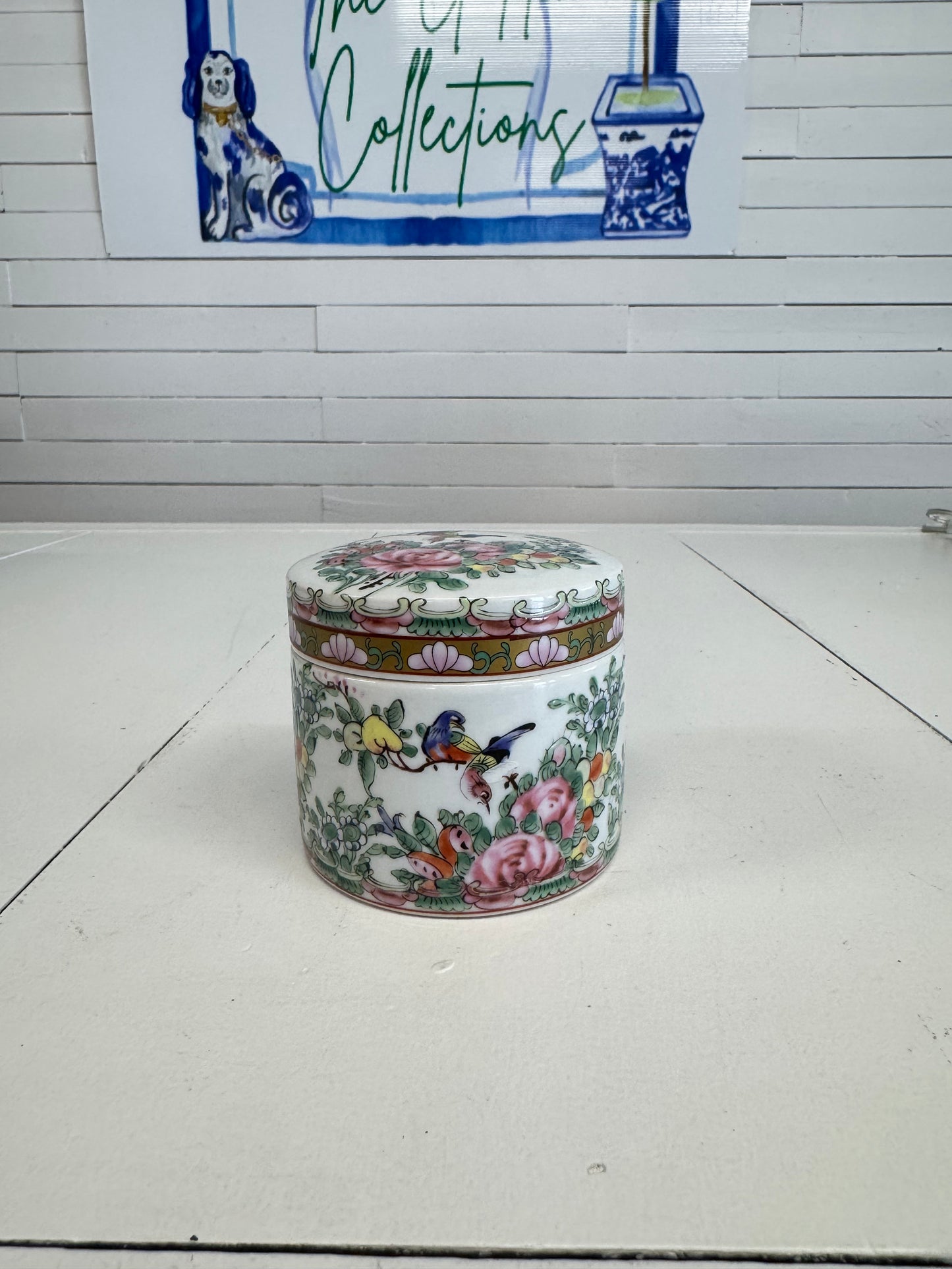 Rose Canton Powder Box 4”